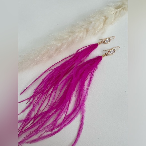 Long Dangle Pink Feather Hippie Chic Earrings - Fun Boho Chic Earrings - Picture 1 of 13